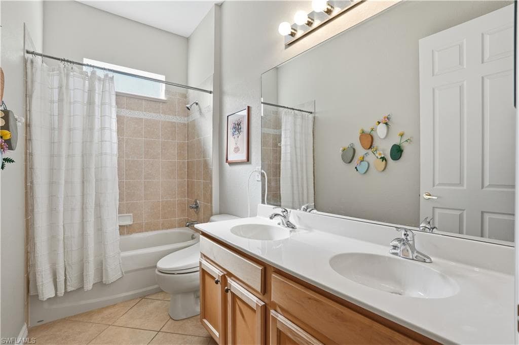 6505 Waverly Green WAY, NAPLES FL 34110-23