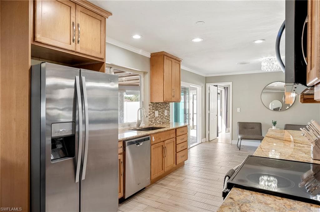 1936 SE 31st TER, CAPE CORAL FL 33904-28