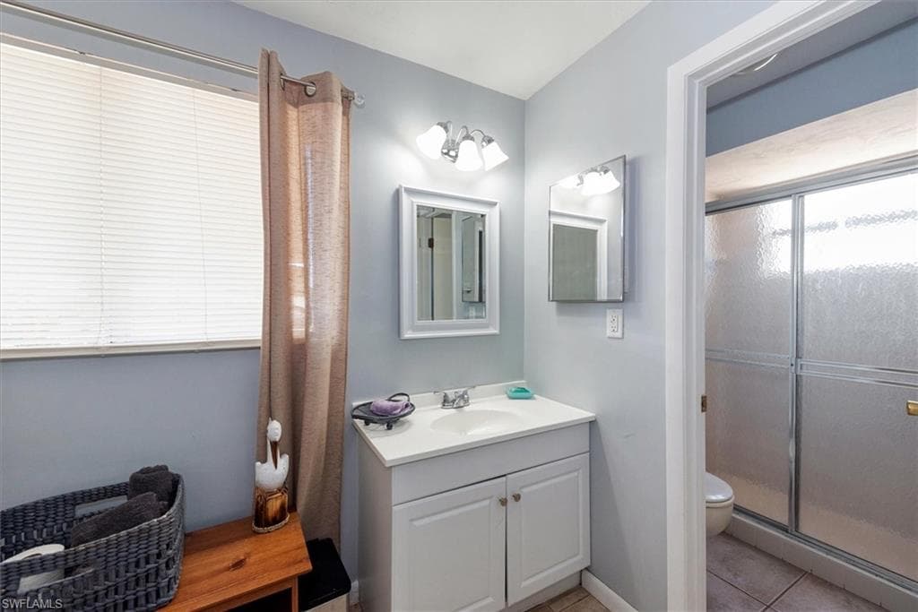 10746 Lemontree CT, LEHIGH ACRES FL 33936-16