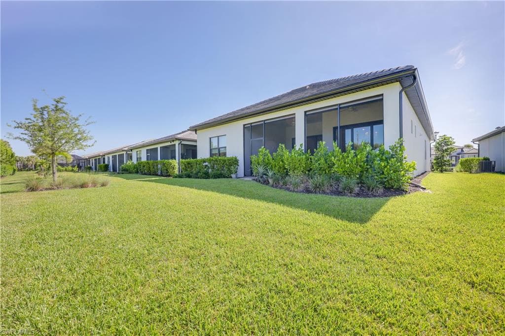 2048 Yellowfin CIR-26
