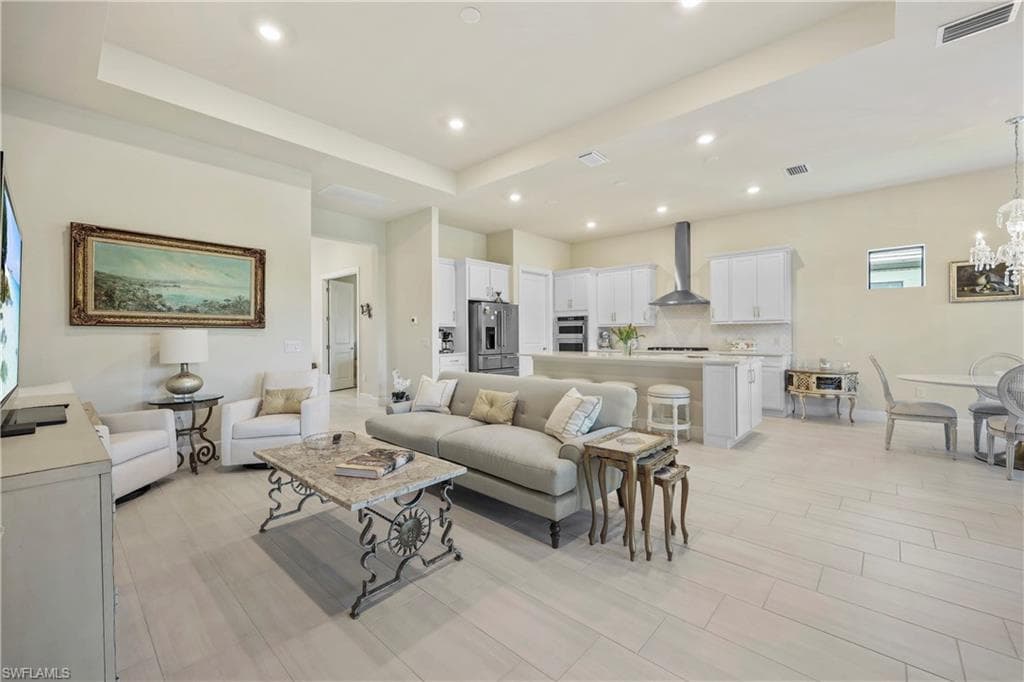 2048 Yellowfin CIR-5