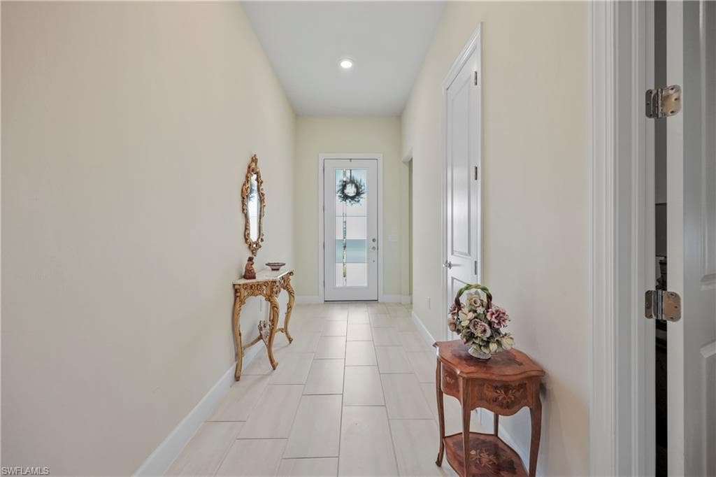 2048 Yellowfin CIR-2