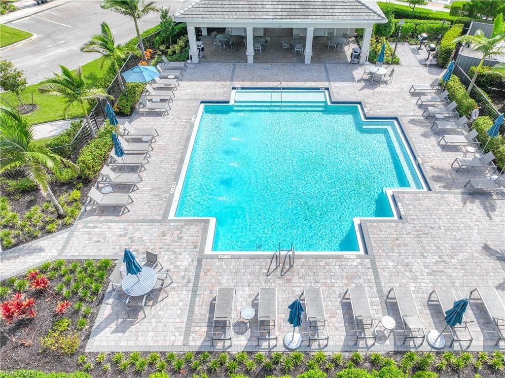 2048 Yellowfin CIR-27