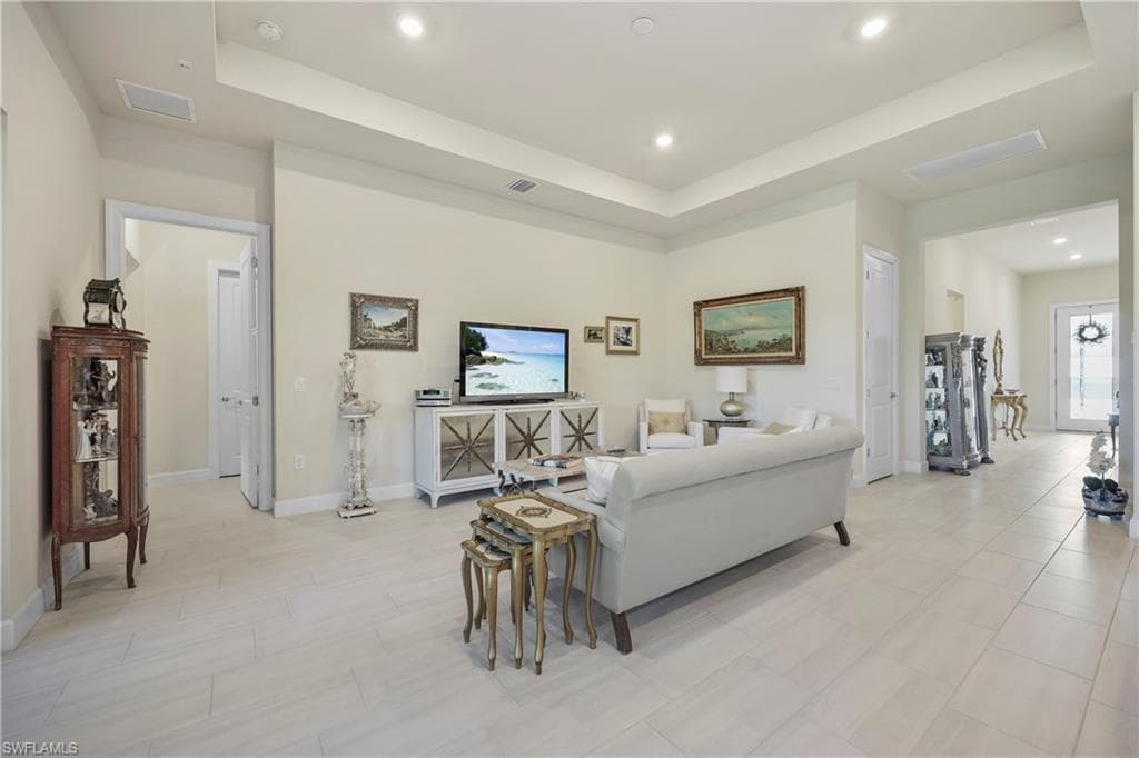2048 Yellowfin CIR-4