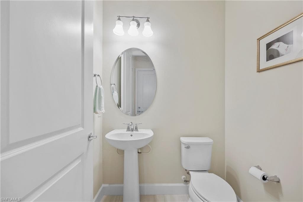 2048 Yellowfin CIR-17