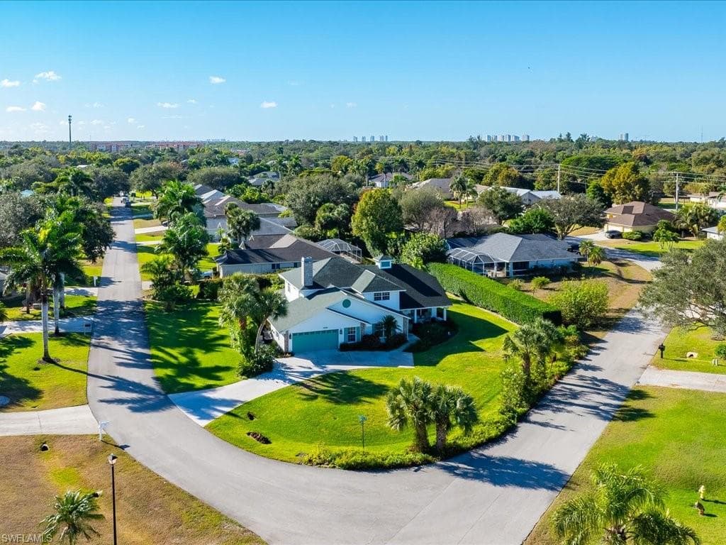 20591 Groveline CT, ESTERO FL 33928-40