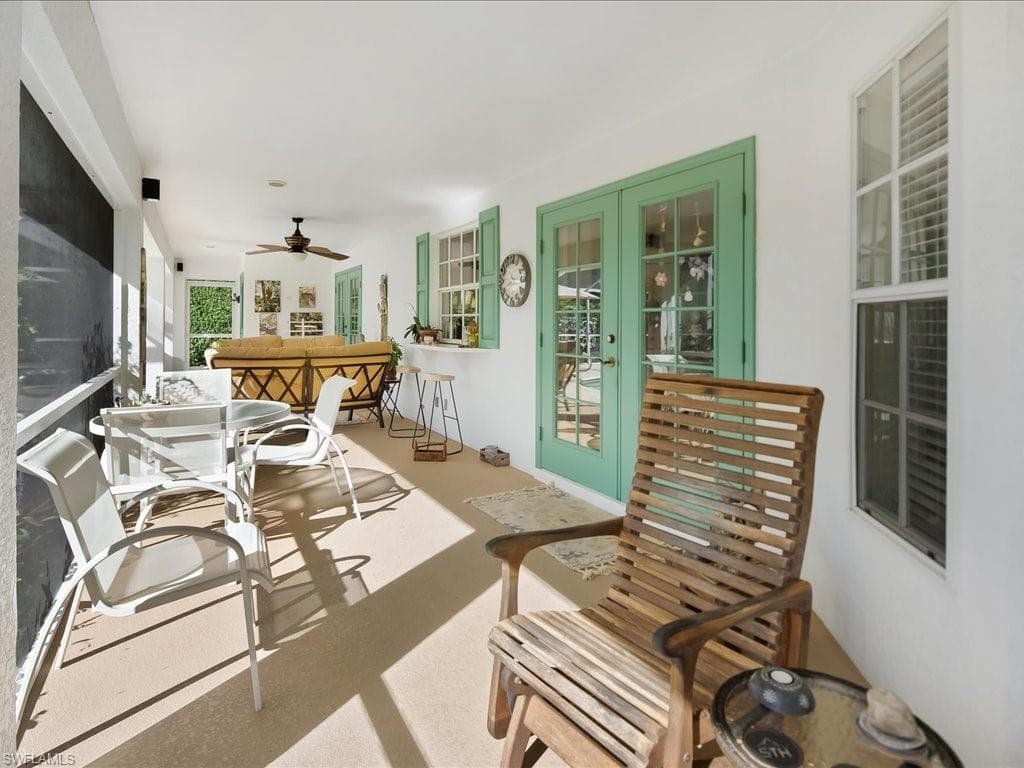 20591 Groveline CT, ESTERO FL 33928-17