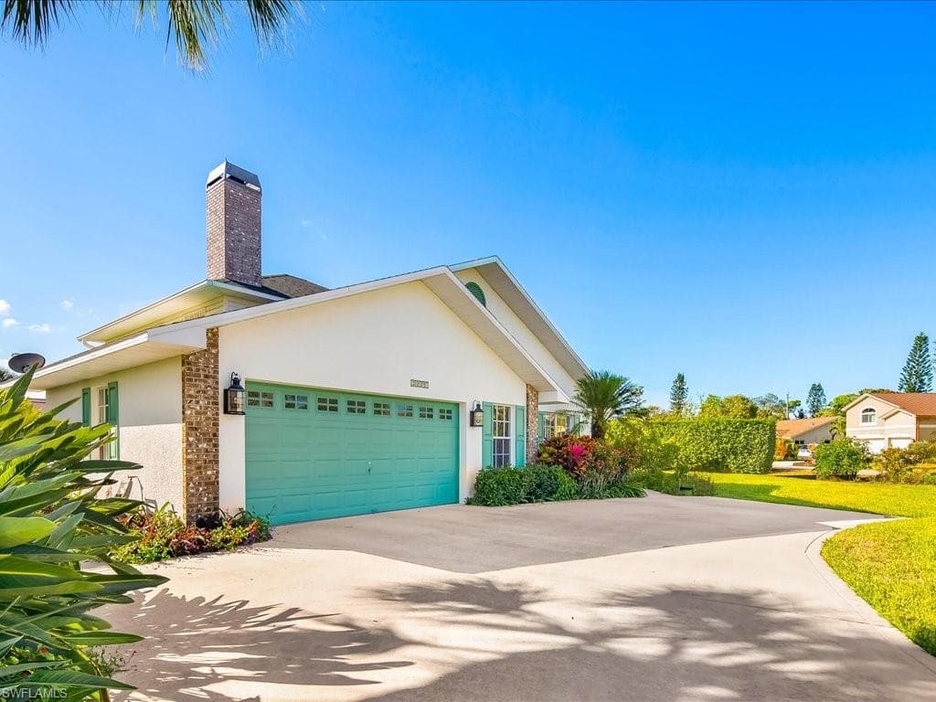 20591 Groveline CT, ESTERO FL 33928-34