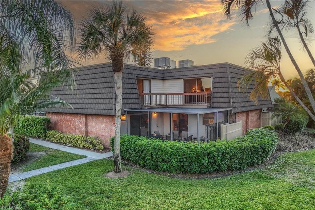 185 Lake Point LN 8B-1