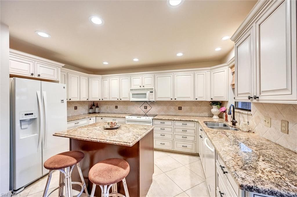 185 Lake Point LN 8B-5