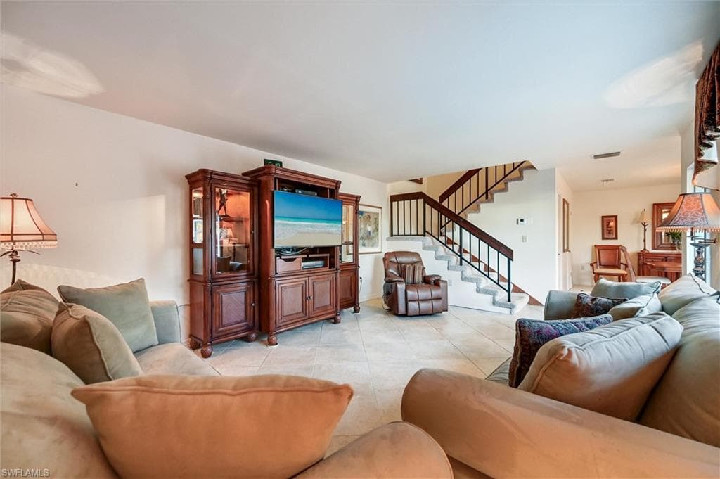 185 Lake Point LN 8B-14