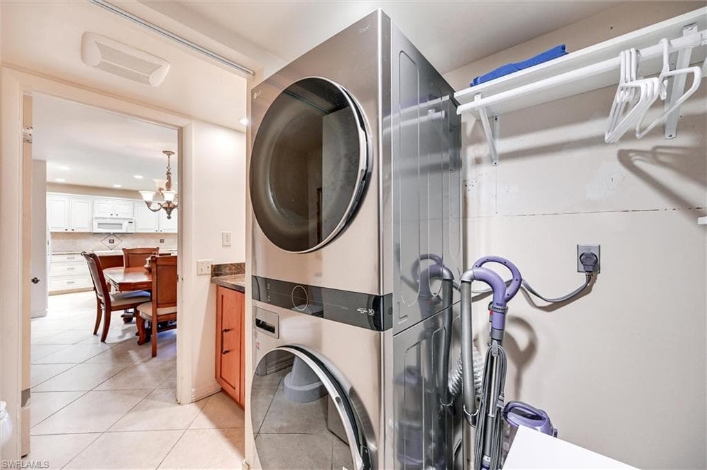 185 Lake Point LN 8B-30