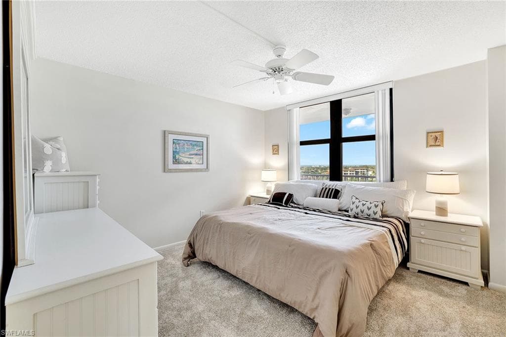 260 Seaview CT # 906, MARCO ISLAND FL 34145-22