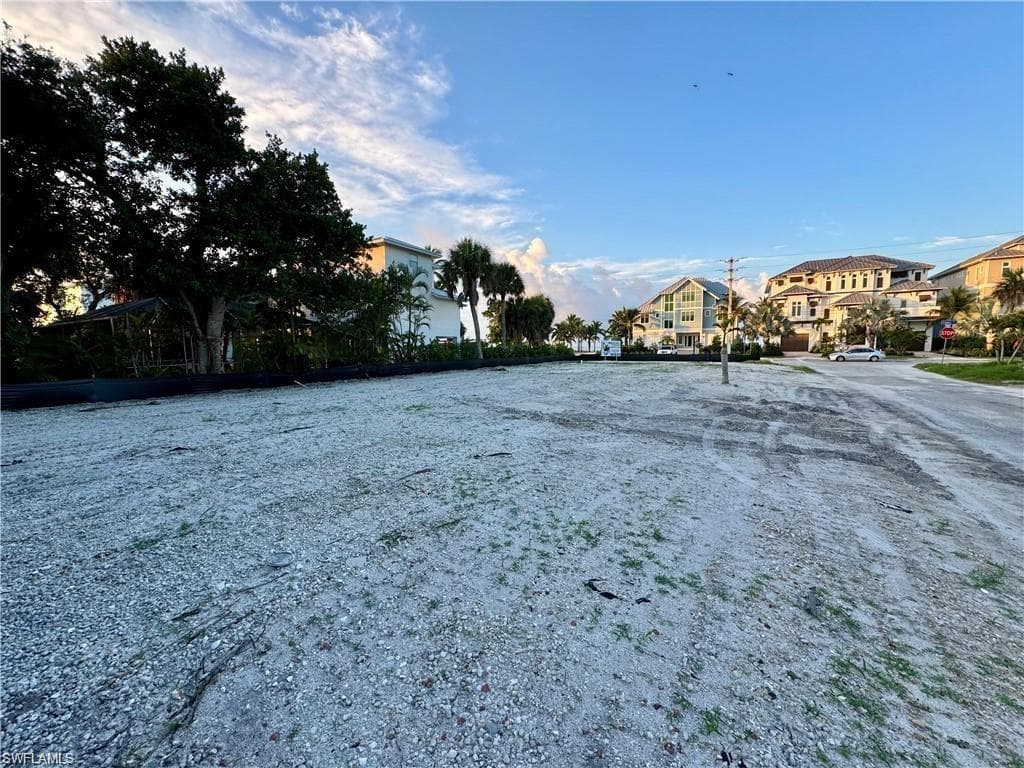 100 Washington AVE, FORT MYERS BEACH FL 33931-2