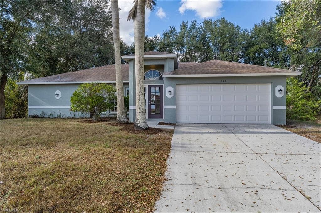 544 Pachman CIR, LEHIGH ACRES FL 33974-5