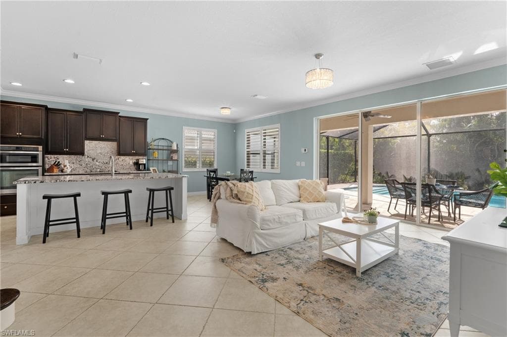 7759 Martino CIR, NAPLES FL 34112-2