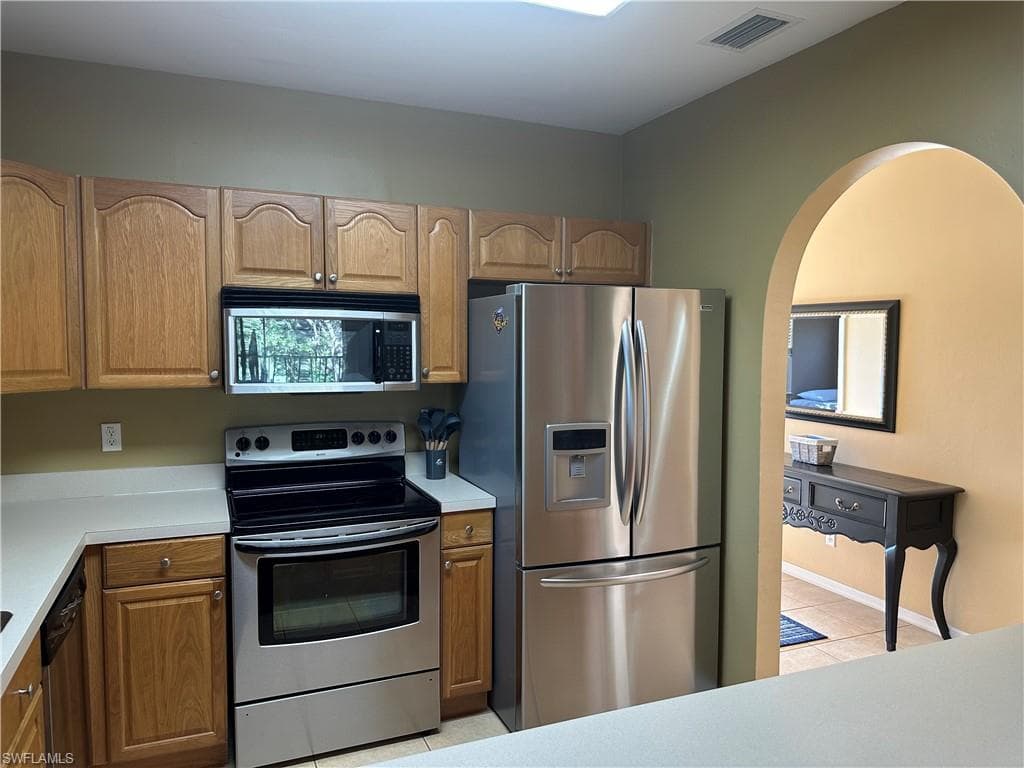 2280 Somerset Ridge DR # 204, LEHIGH ACRES FL 33973-32