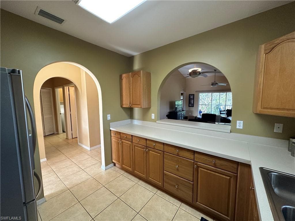 2280 Somerset Ridge DR # 204, LEHIGH ACRES FL 33973-10