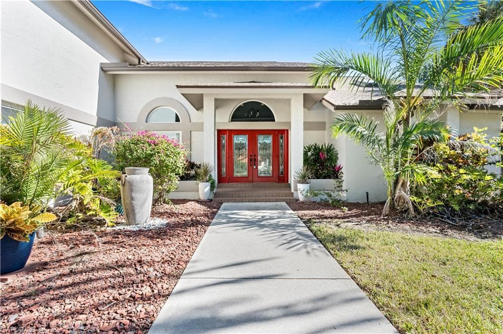 15839 Silverado CT, FORT MYERS FL 33908-2