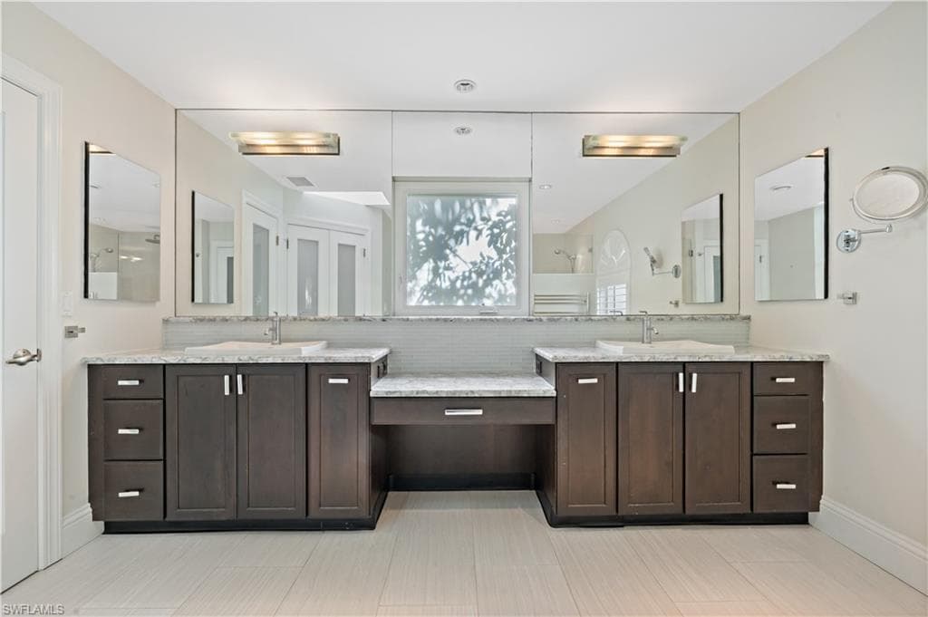 15839 Silverado CT, FORT MYERS FL 33908-23