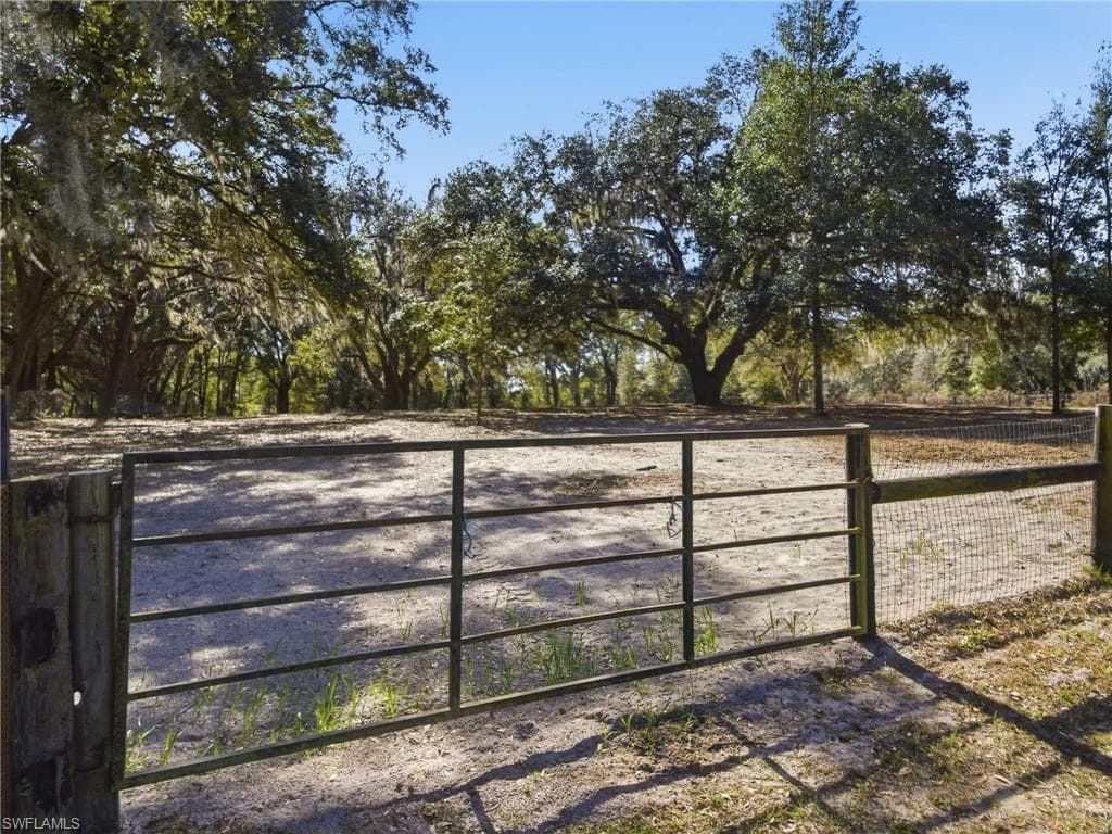 15050 W hwy 328, OCALA FL 34482-43