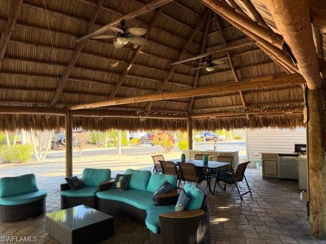 5200 Marsh Mallow TRL, FORT MYERS FL 33905-9