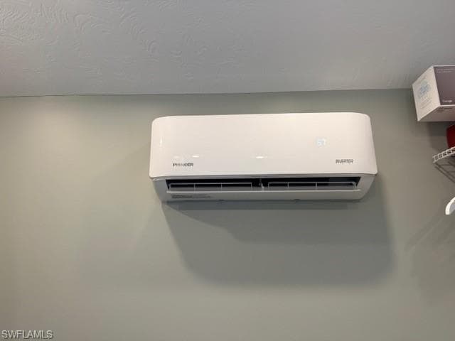 5200 Marsh Mallow TRL, FORT MYERS FL 33905-28