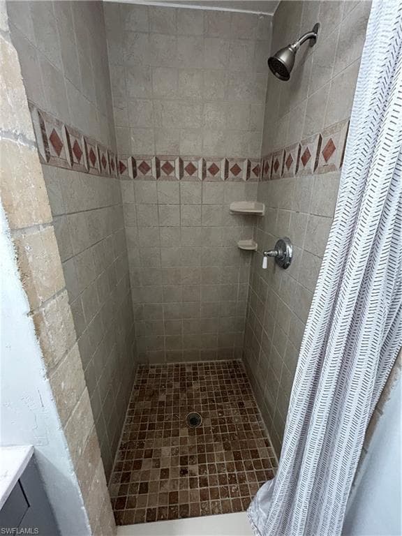 281 Benson ST E, NAPLES FL 34113-12