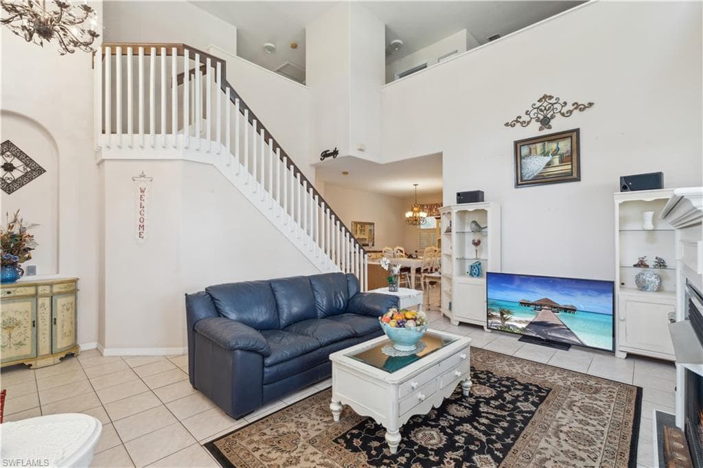 9475 Silver Pine LOOP, FORT MYERS FL 33967-5