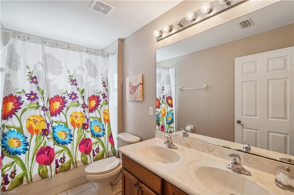 9475 Silver Pine LOOP, FORT MYERS FL 33967-28