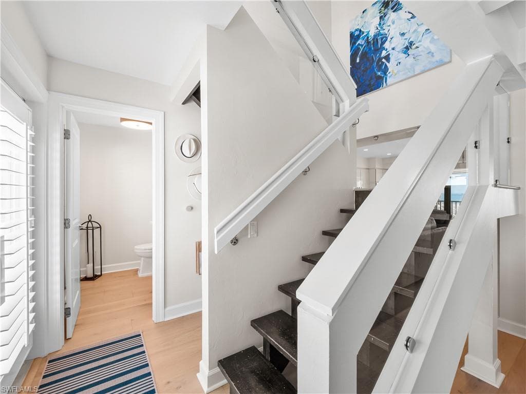 1 Sunset Captiva LN, CAPTIVA FL 33924-17