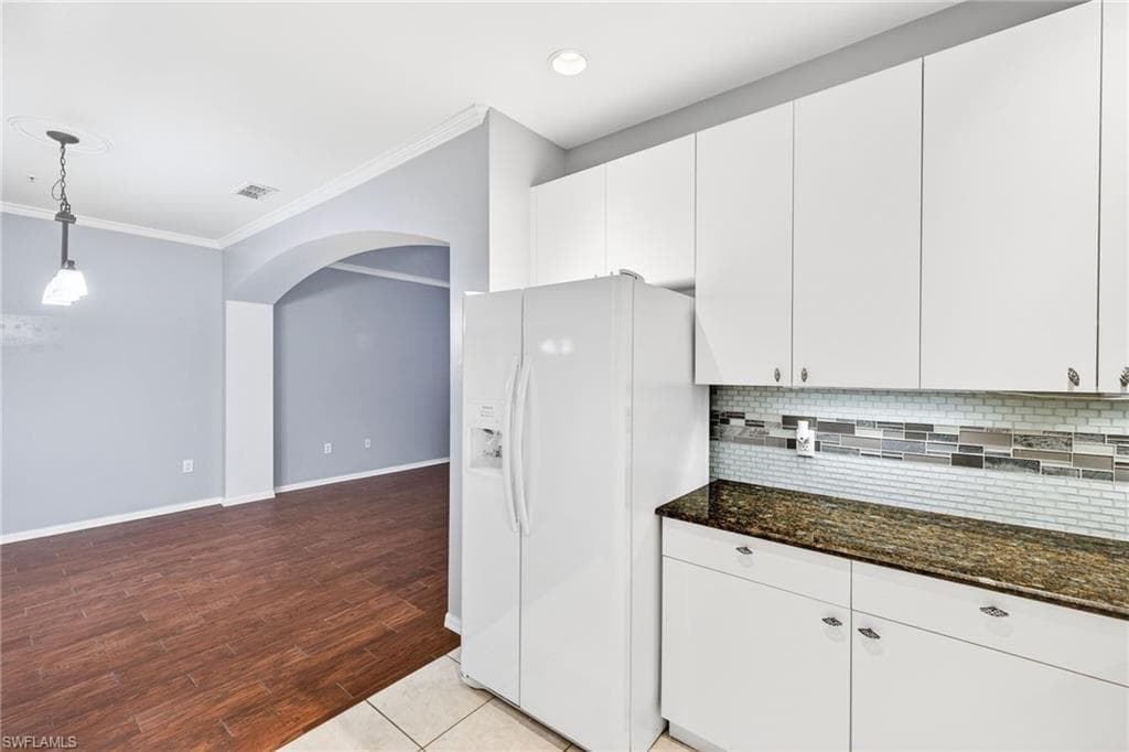 3258 Tamara DR 2-12