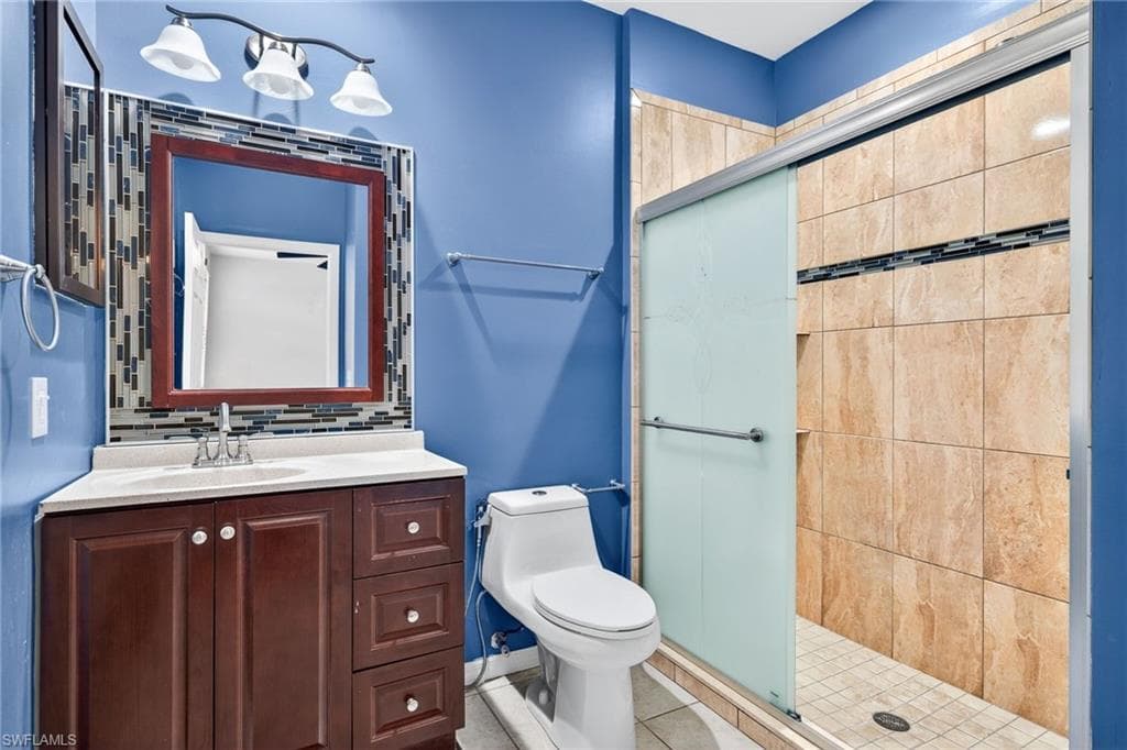 3258 Tamara DR 2-16