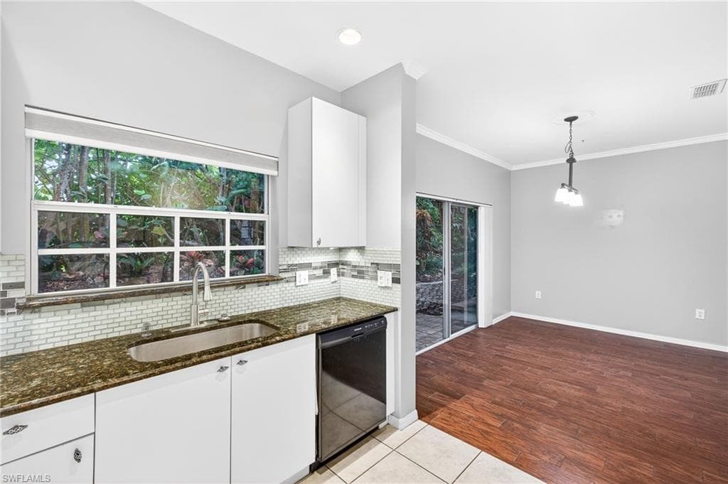 3258 Tamara DR 2-9