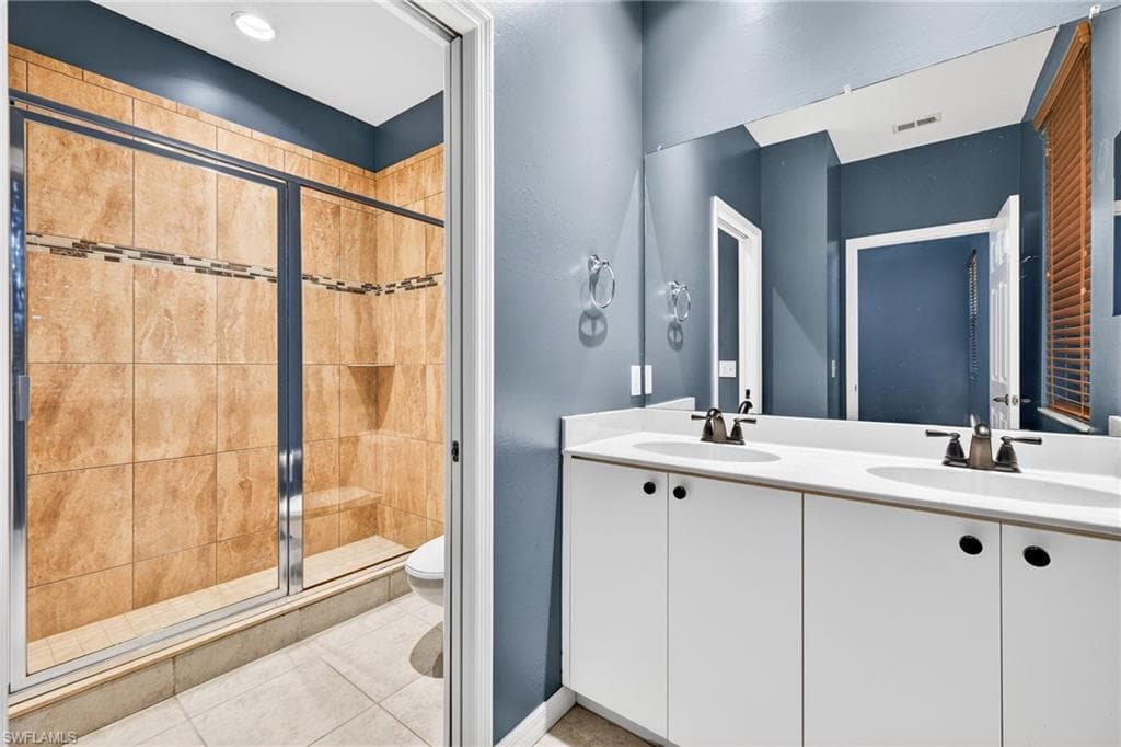3258 Tamara DR 2-20