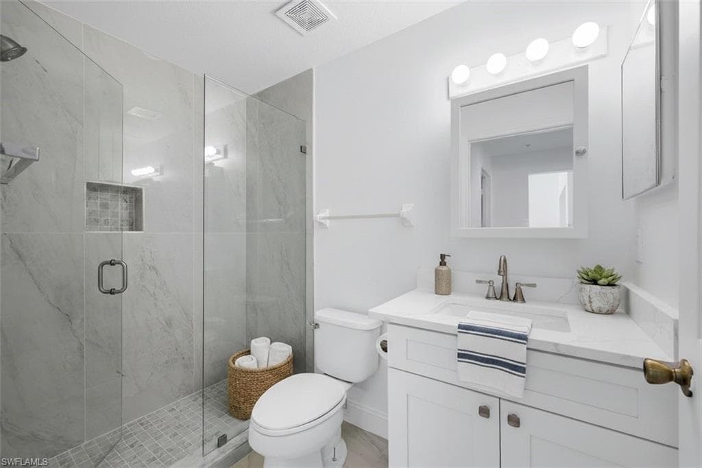 3250 Cypress Glen WAY # 402, NAPLES FL 34109-20