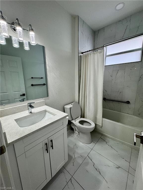 3743 Kenyon ST-11