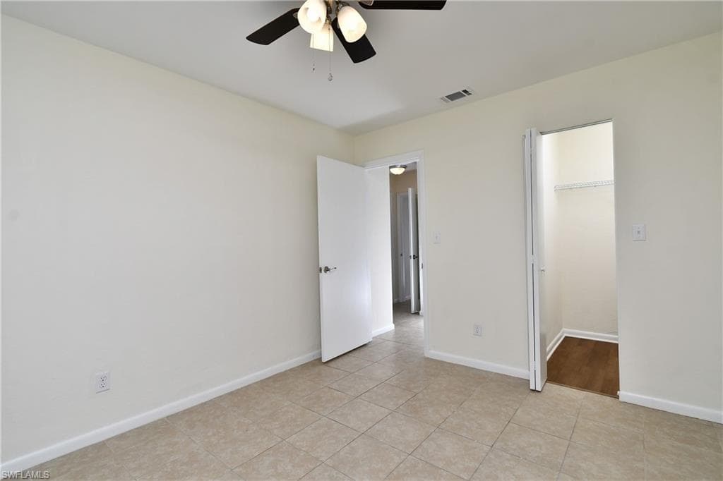 44 Tangelo CT, LEHIGH ACRES FL 33936-7