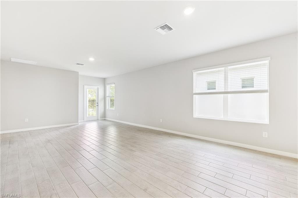 1205 BROOKLANDS DR, FORT MYERS FL 33905-3