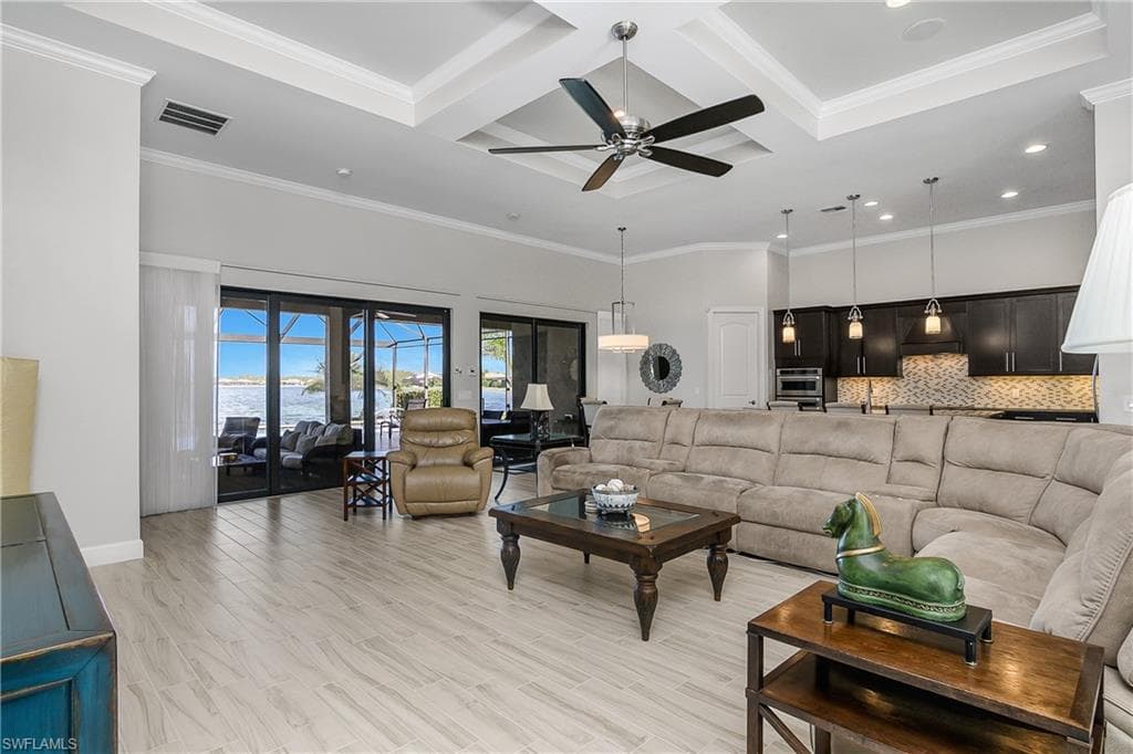 20541 Corkscrew Shores BLVD, ESTERO FL 33928-9