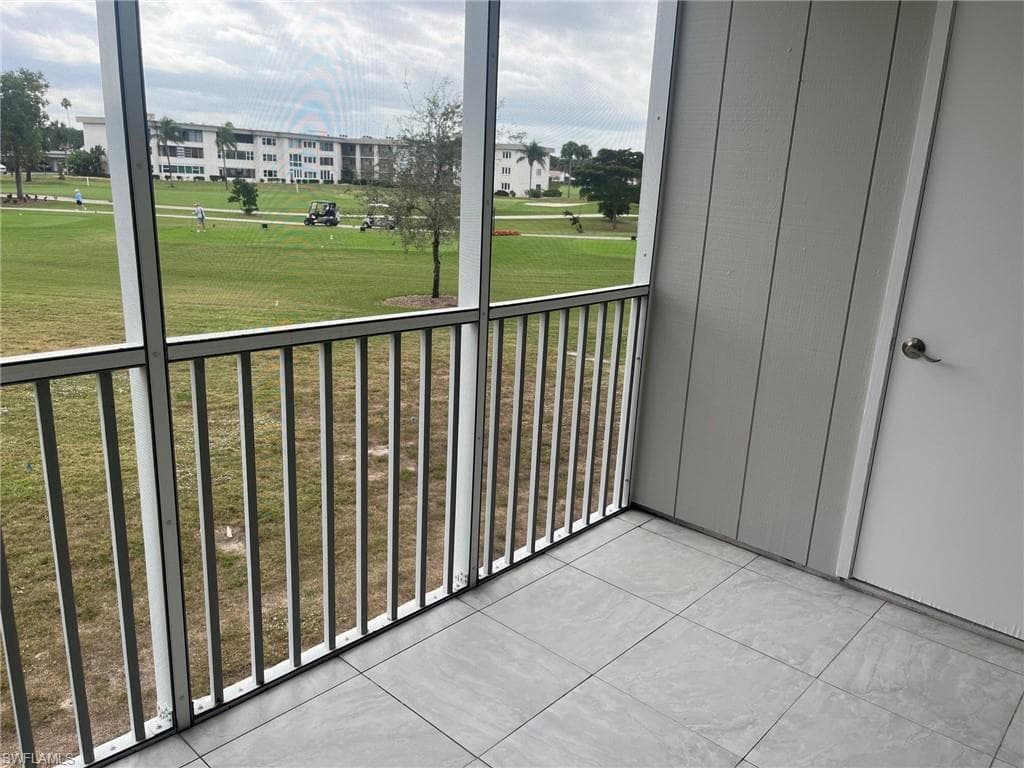 1740 Pine Valley DR # 214, FORT MYERS FL 33907-5