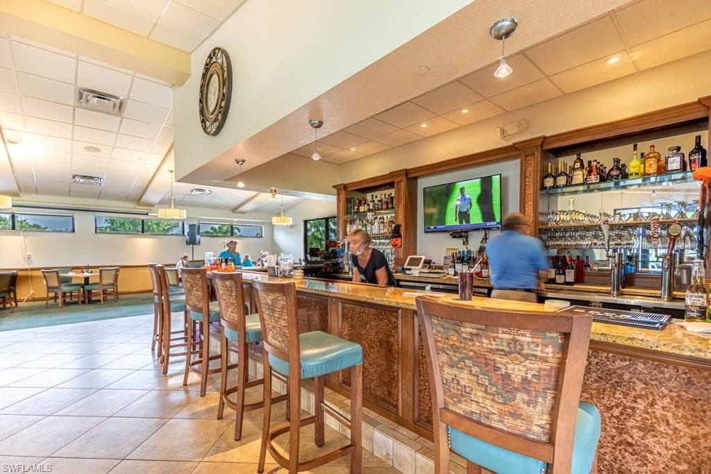 1740 Pine Valley DR # 214, FORT MYERS FL 33907-36