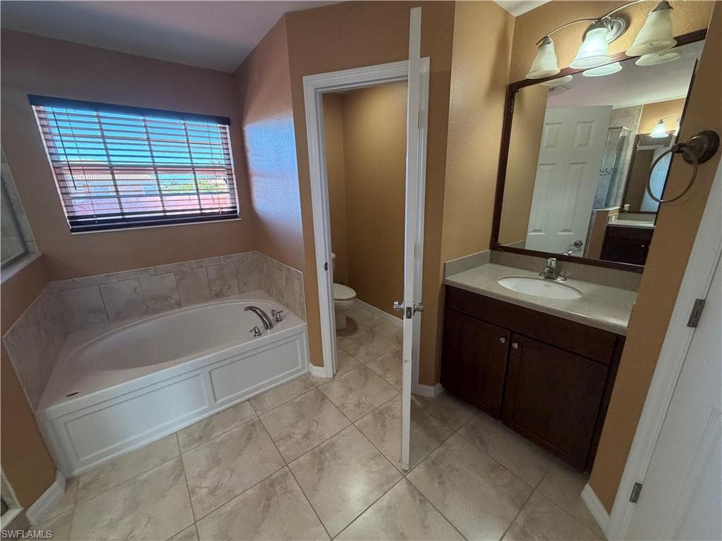 16511 Whispering Trace CT, FORT MYERS FL 33908-14