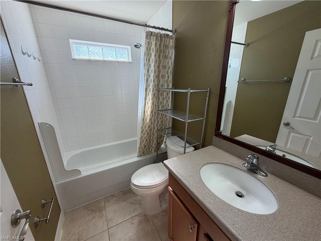 16511 Whispering Trace CT, FORT MYERS FL 33908-24