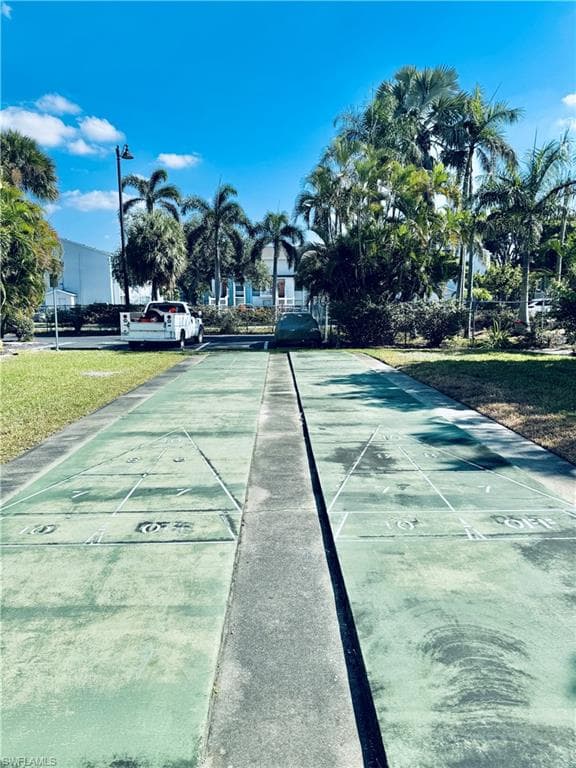 2264 Winkler AVE # 101, FORT MYERS FL 33901-35