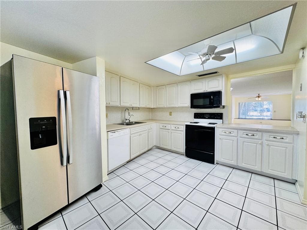 2264 Winkler AVE # 101, FORT MYERS FL 33901-14