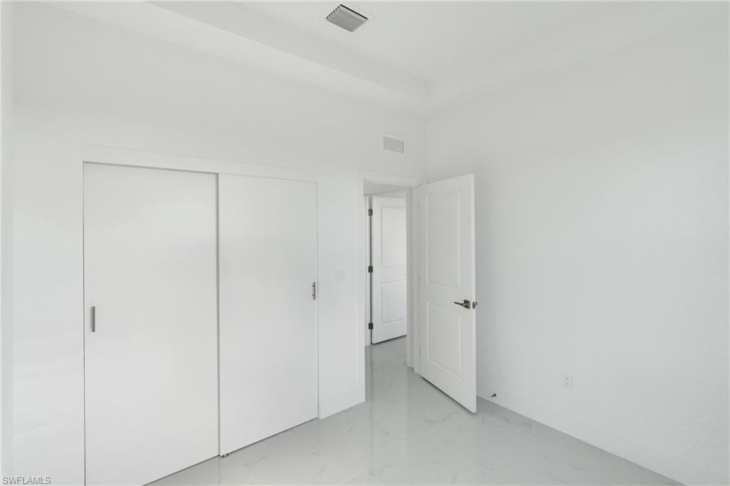 14121 Carlos ST, FORT MYERS FL 33905-21