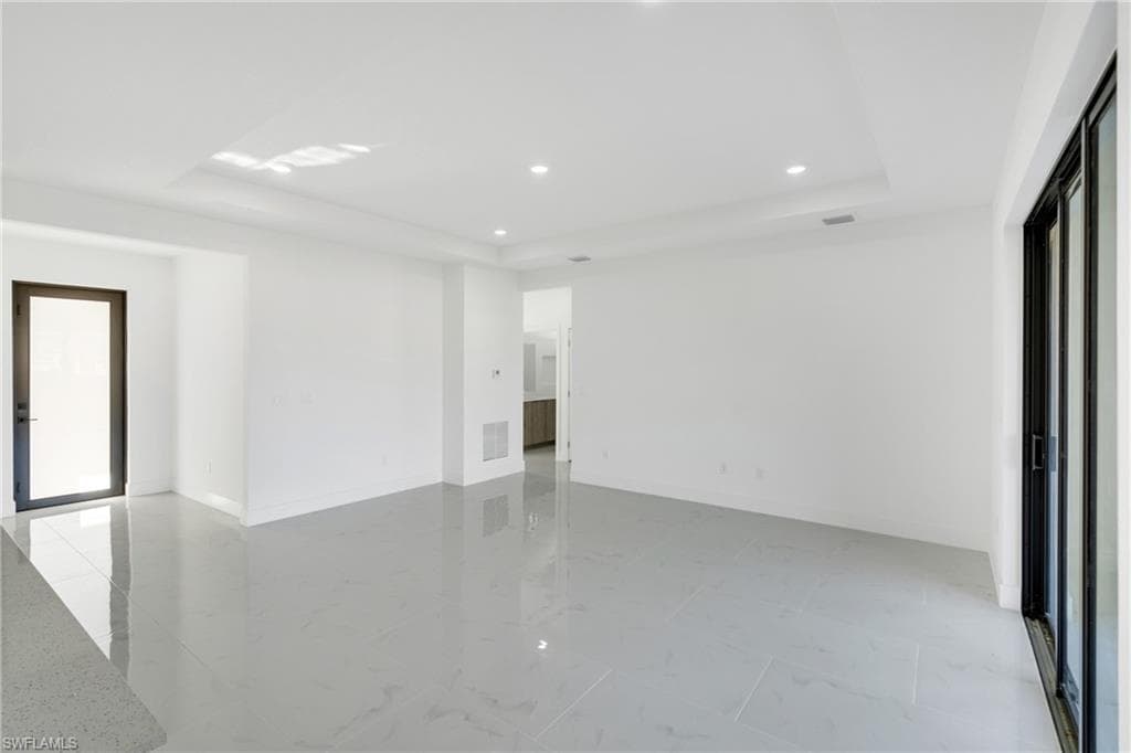 14121 Carlos ST, FORT MYERS FL 33905-4