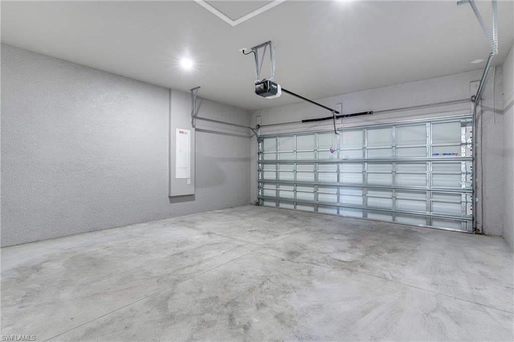 14121 Carlos ST, FORT MYERS FL 33905-24