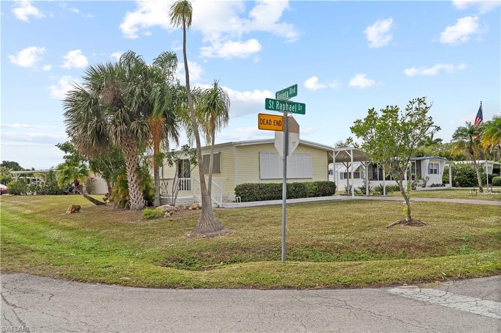 17 Saint Raphael DR-35